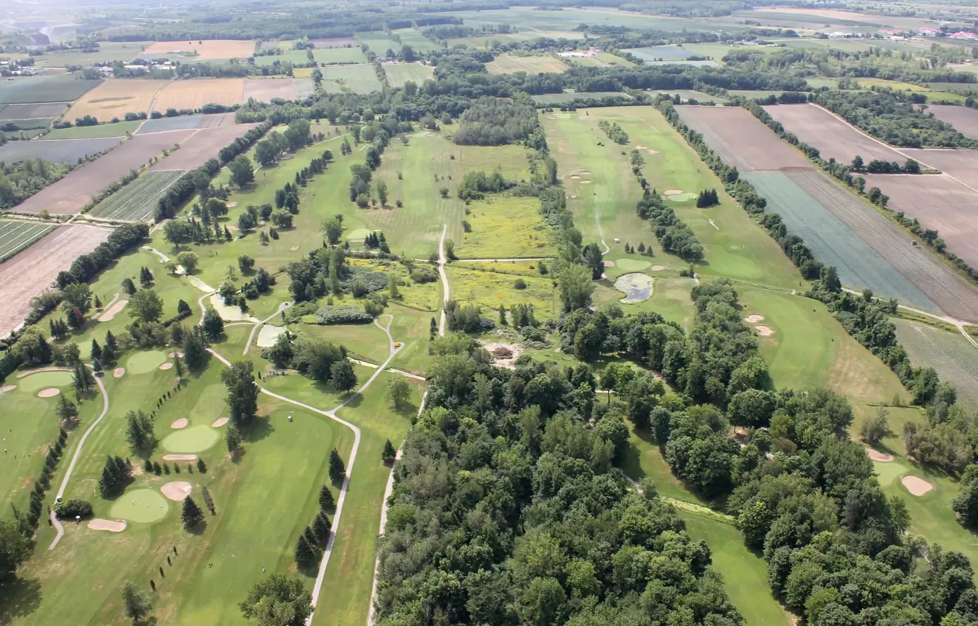 Vue du parcours de St-François, à Laval.